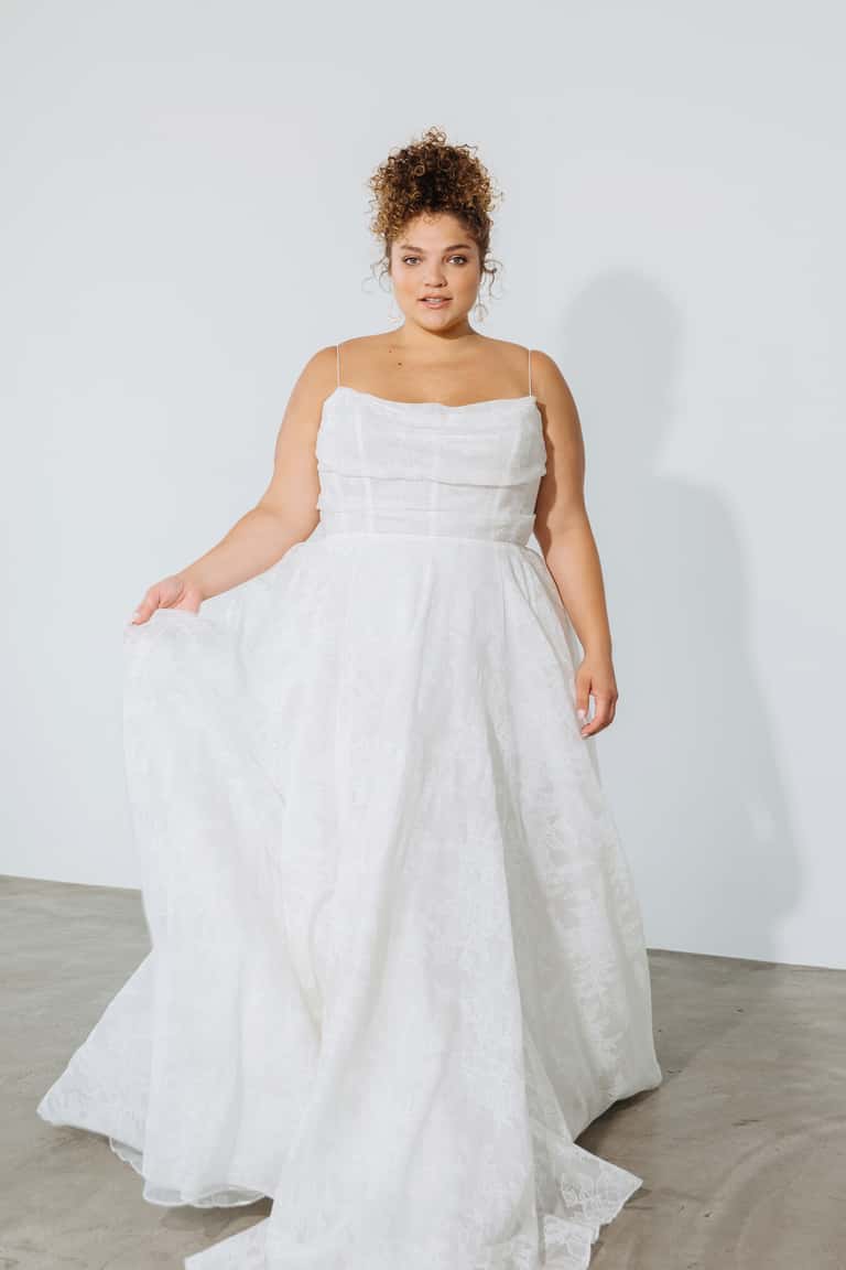 Aveline by Jenny Yoo