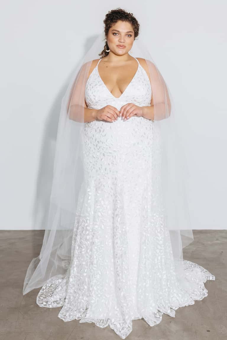 Constance Veil by Jenny Yoo