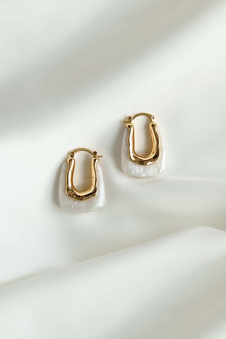 Rana Gold Resin Earring by Jenny Yoo