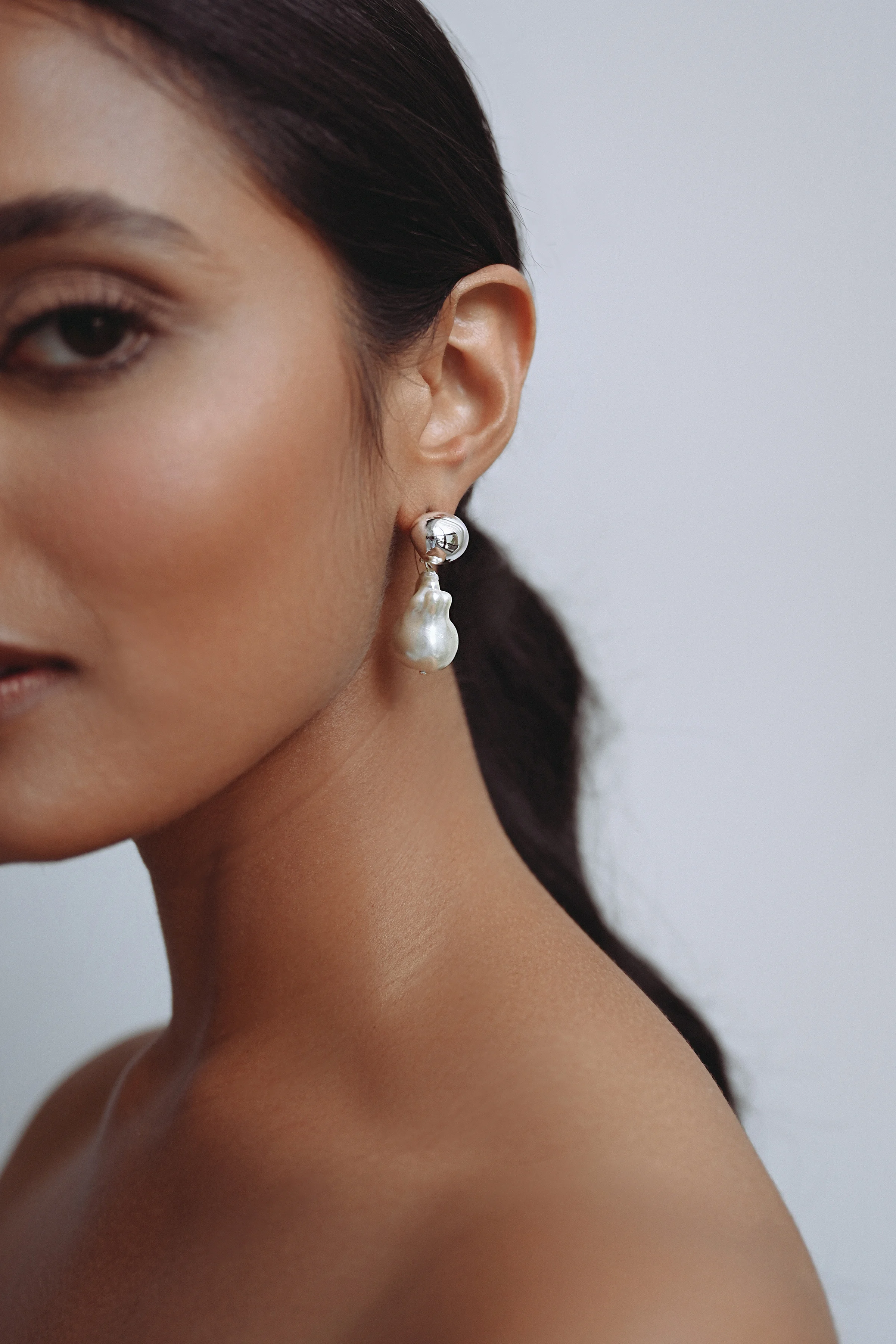 Aurelia Metal and Pearl Drop Earring by Jenny Yoo
