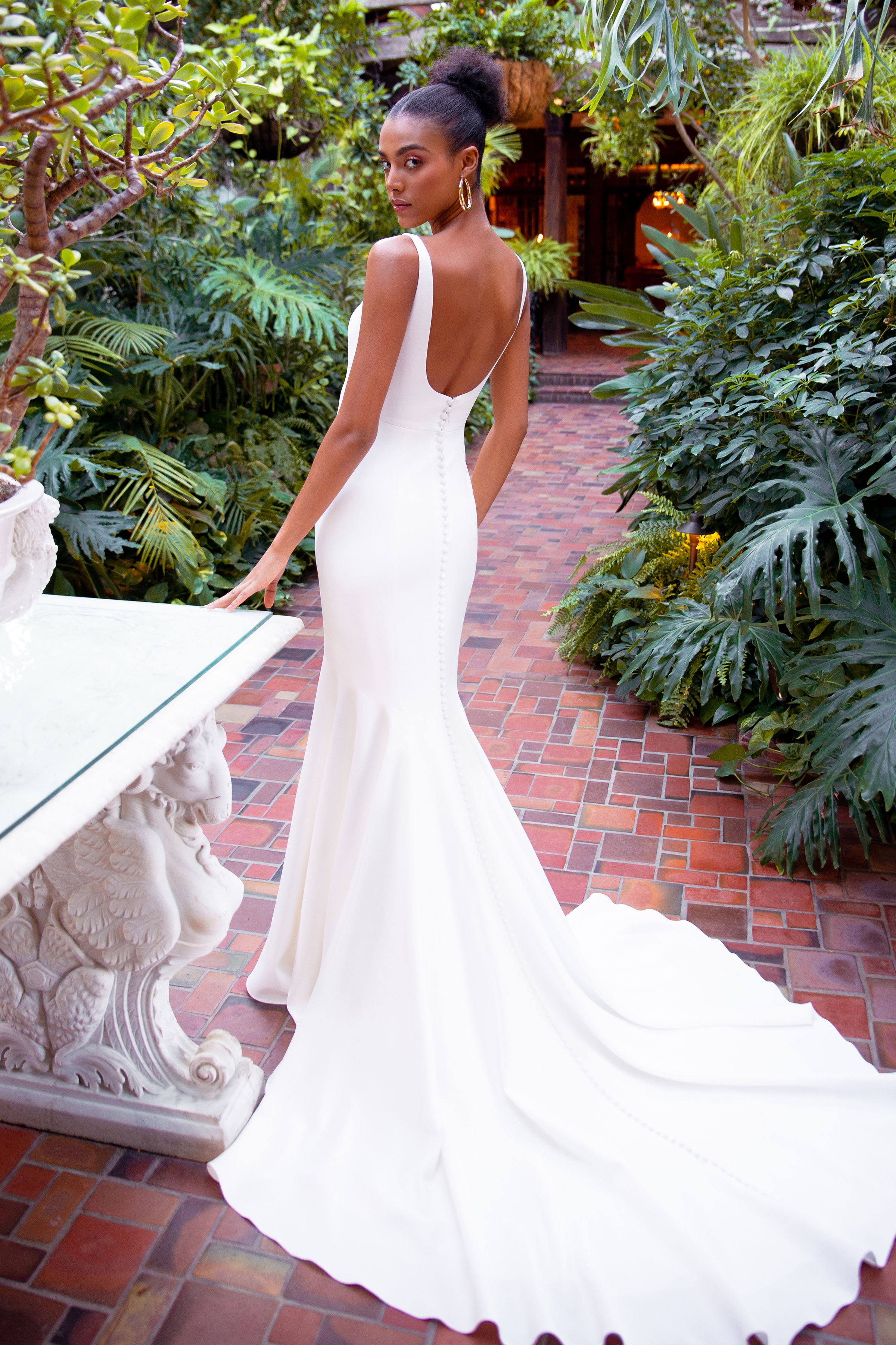 Elliott by Jenny Yoo