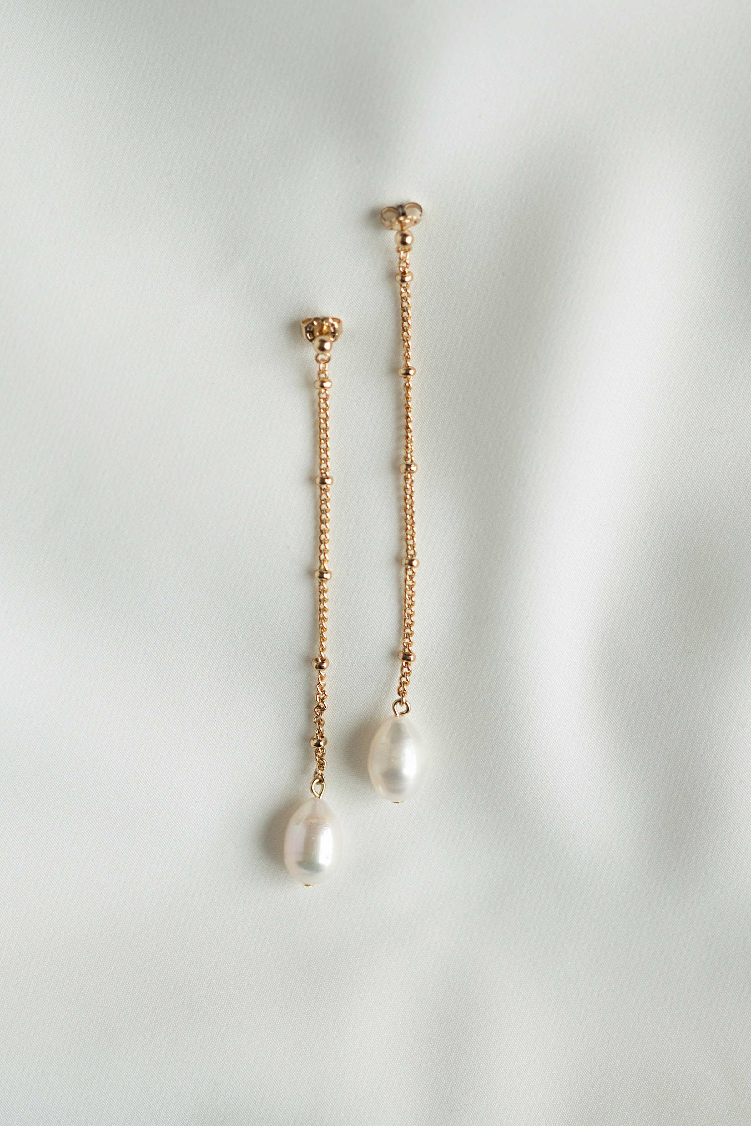 Hampton Pearl Drop Earring by Jenny Yoo