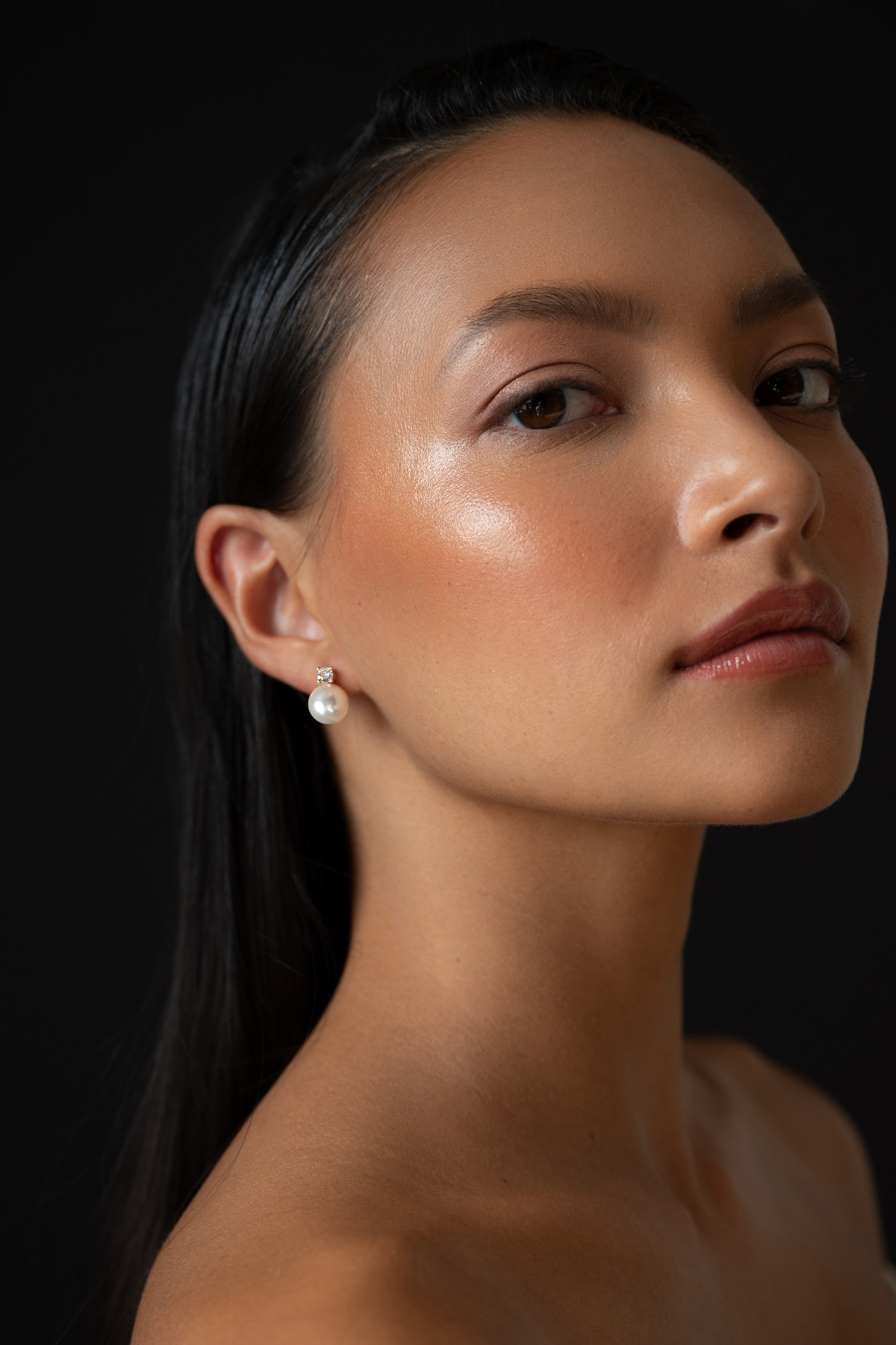 Crystal Pearl Stud Earring by Jenny Yoo