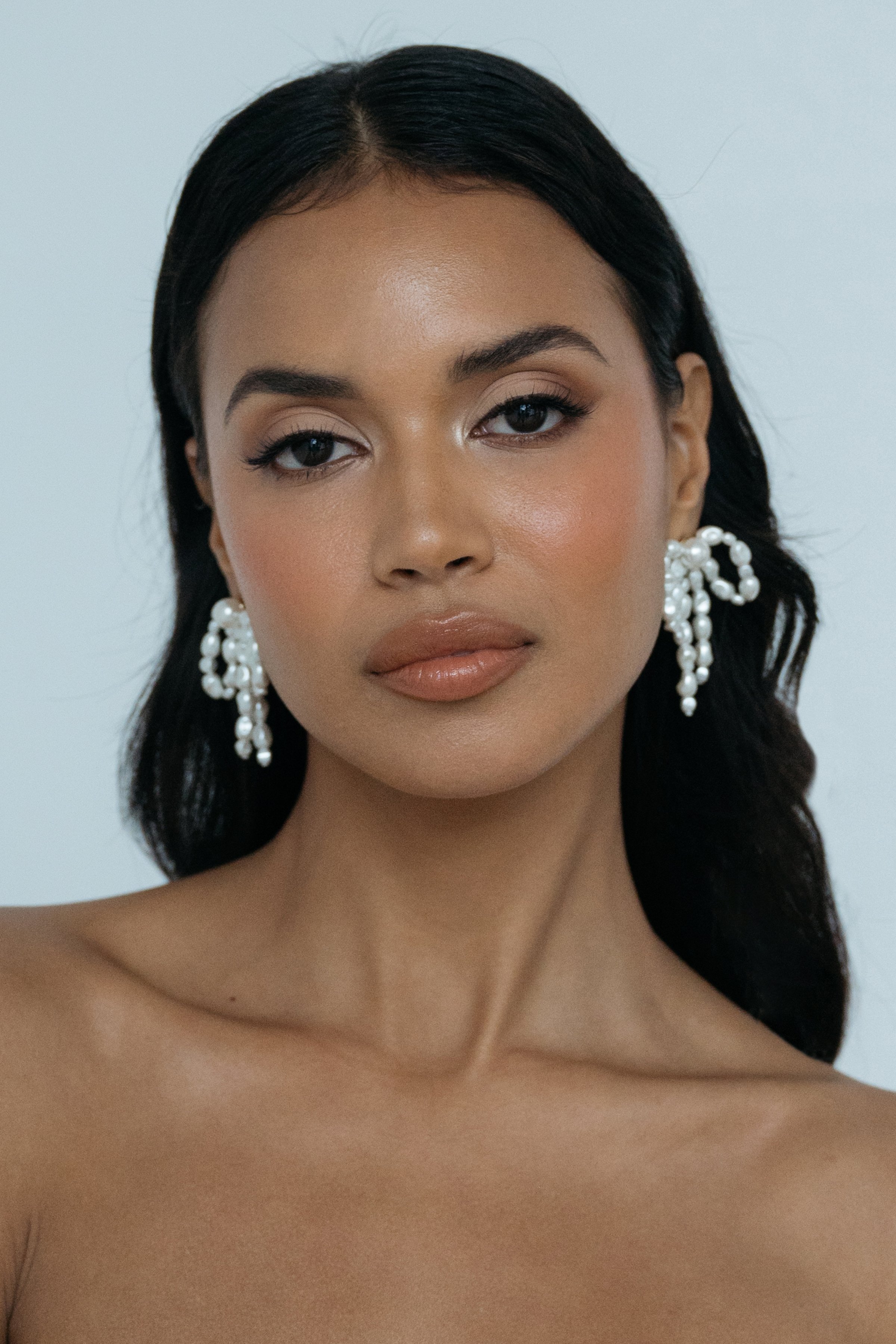 Suki Pearl Bow Earring by Jenny Yoo