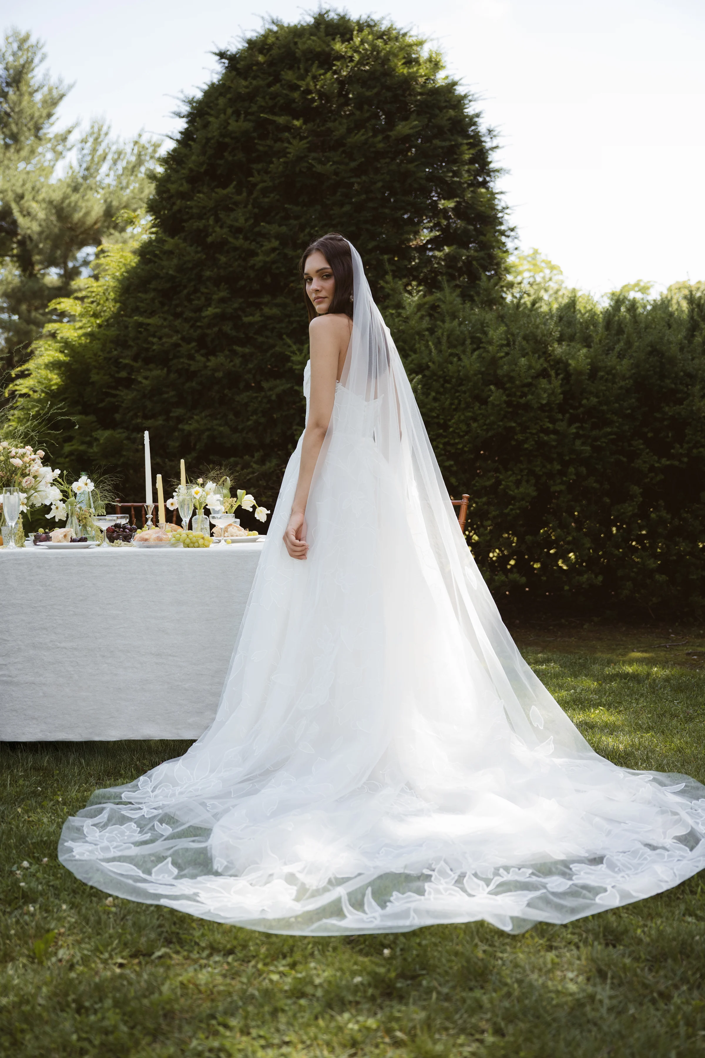 Lorelai Veil by Jenny Yoo