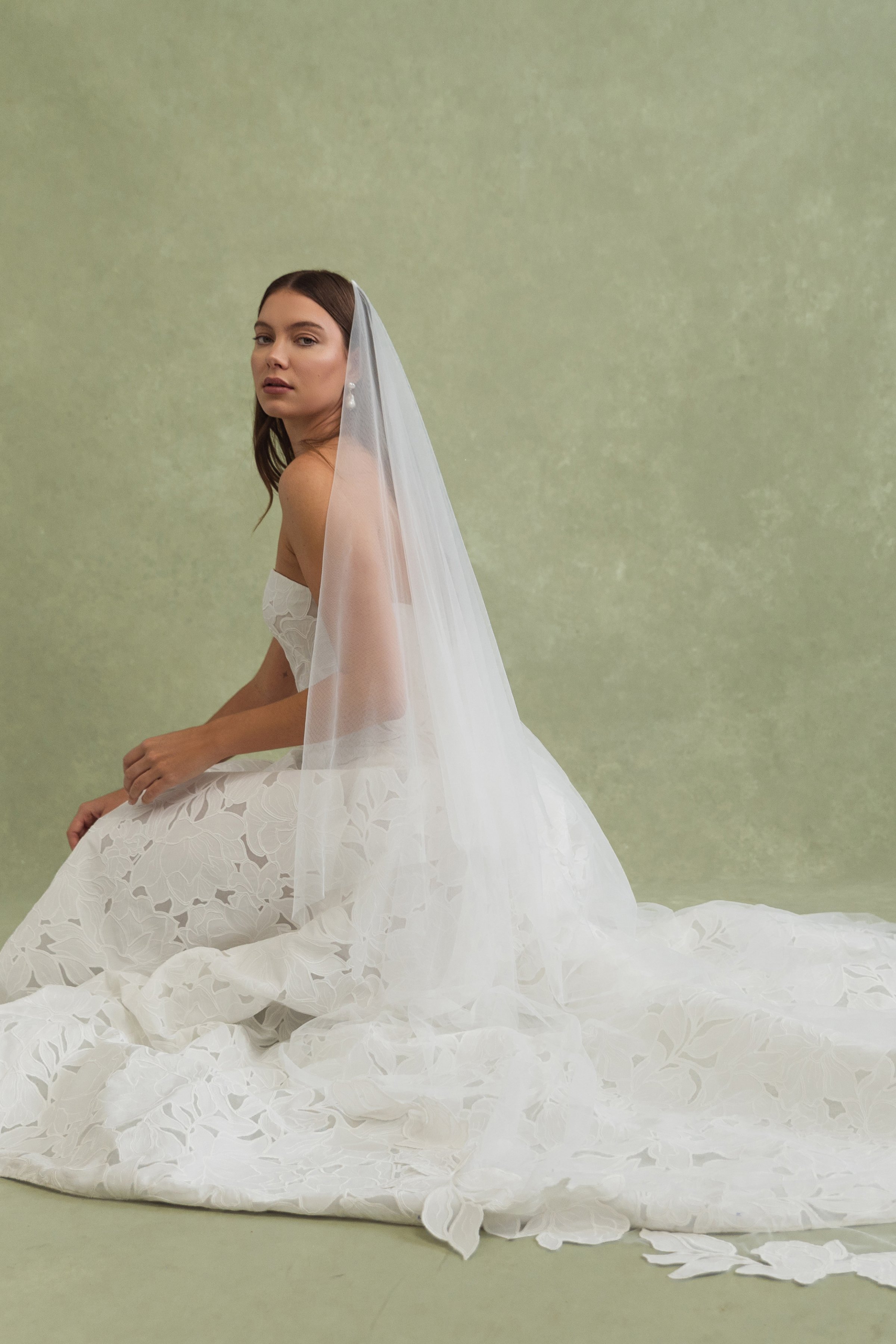 Brody Veil by Jenny Yoo